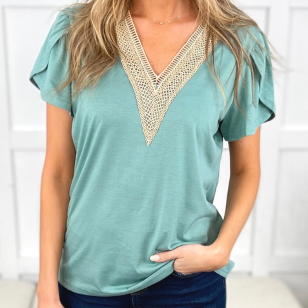 Summer lightweight top